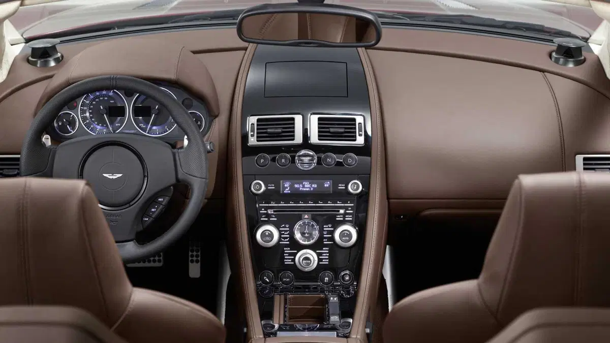 Aston Martin DBS Volante (2009-13) (5)