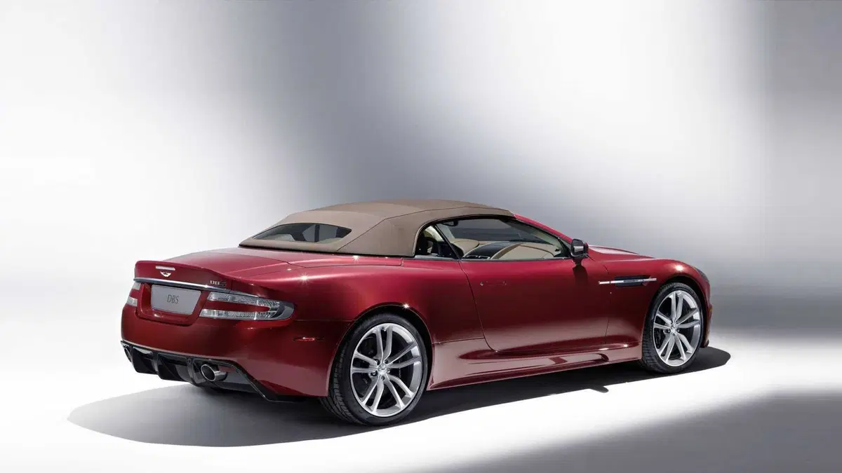 Aston Martin DBS Volante (2009-13) (4)