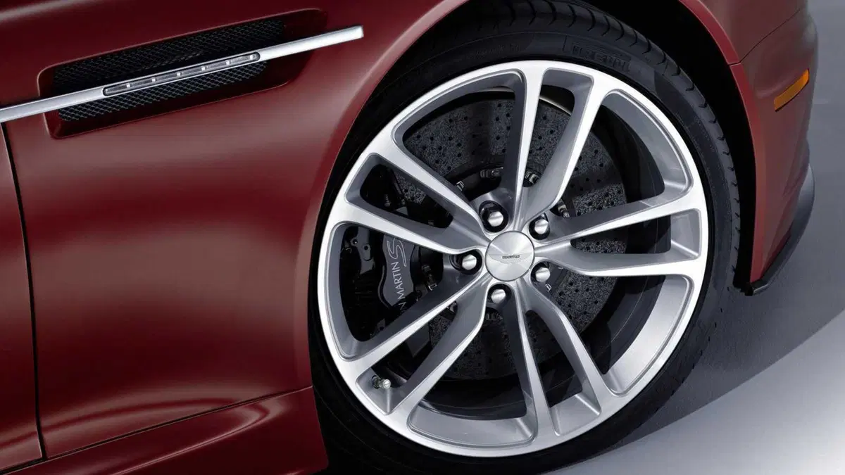 Aston Martin DBS Volante (2009-13) (7)
