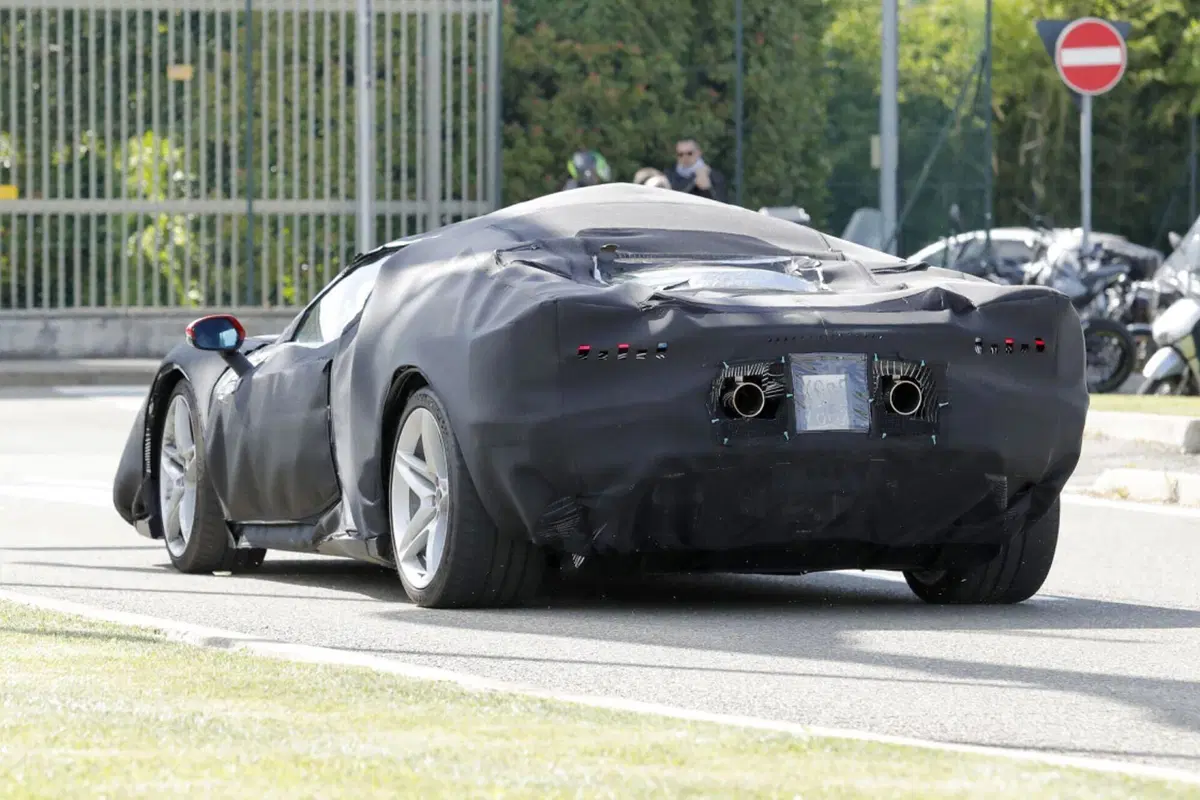 Ferrari SF100:  (2)
