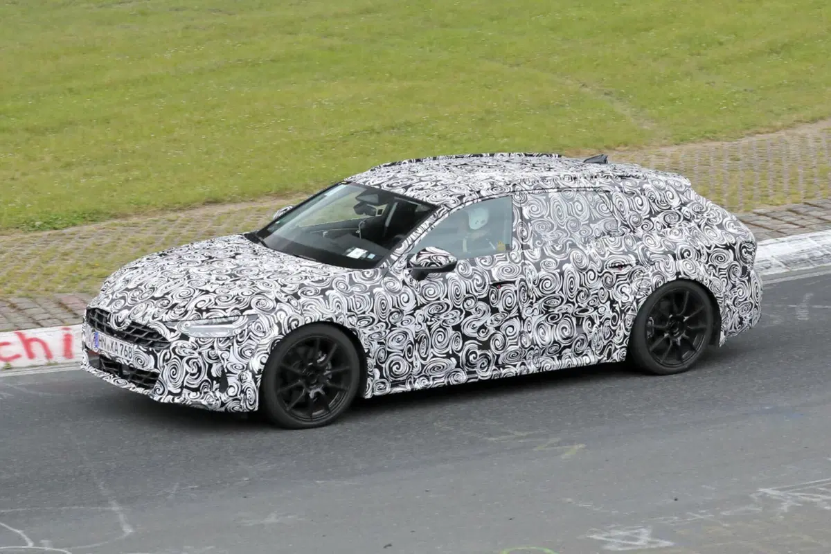 Audi A7 Allroad e S7 Avant: le foto spia svelano nuovi dettagli  (2)