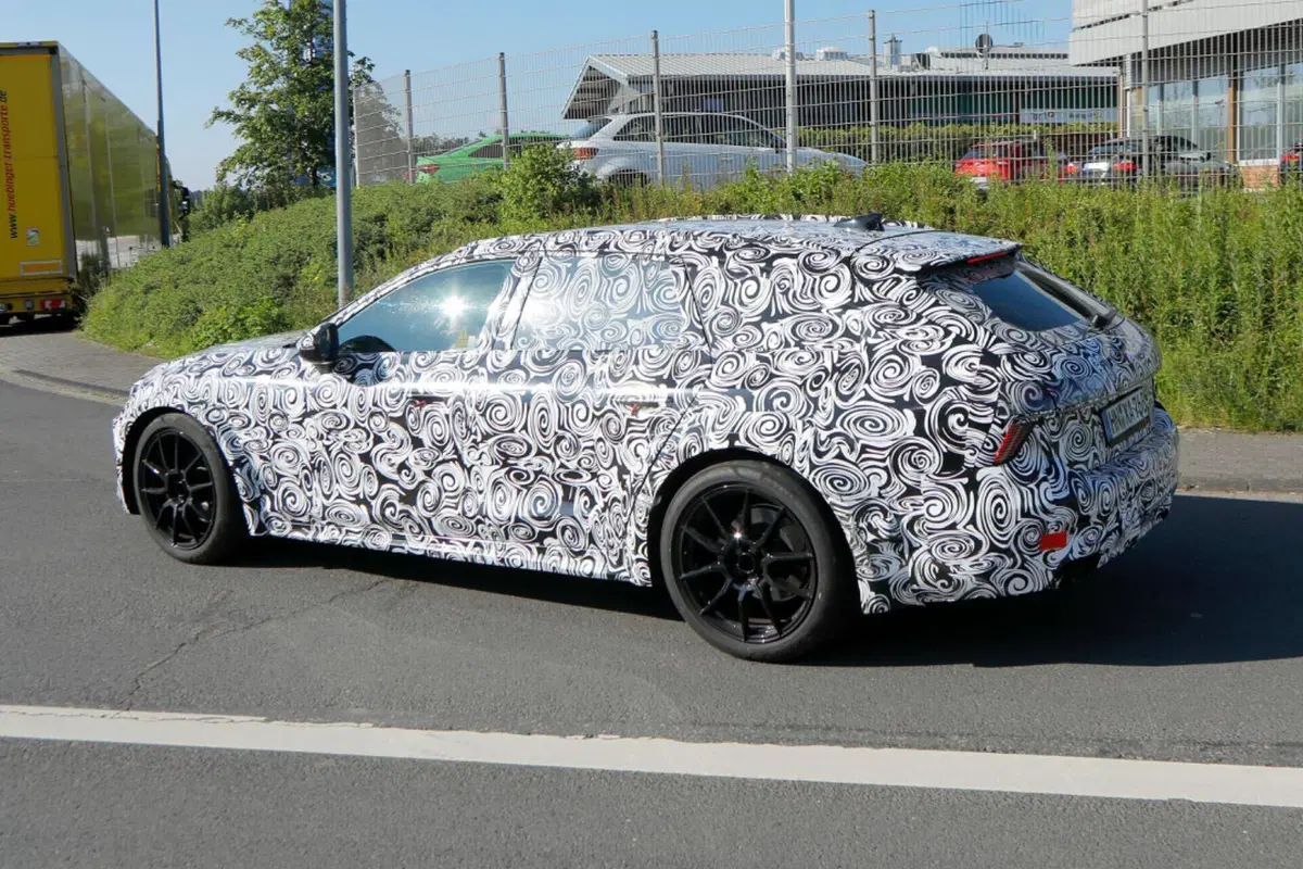 Audi A7 Allroad e S7 Avant: le foto spia svelano nuovi dettagli  (5)