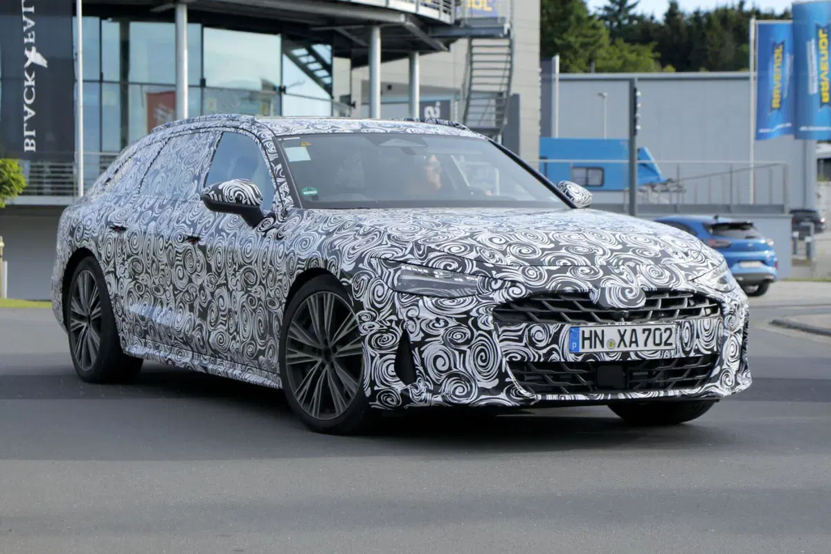 Audi A7 Allroad e S7 Avant: le foto spia svelano nuovi dettagli  (32)