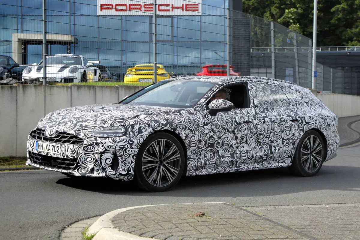 Audi A7 Allroad e S7 Avant: le foto spia svelano nuovi dettagli  (36)