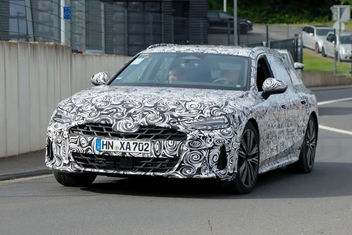 Audi A7 Allroad e S7 Avant: le foto spia svelano nuovi dettagli  (37)