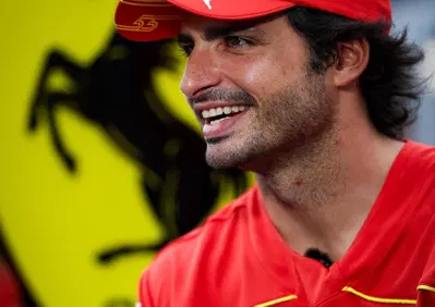 F1, Sainz: L'addio di Ferrari mi ha fatto stare male. Ho molte offerte e annuncerò presto la mia decisione