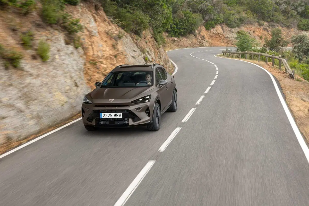 Cupra Formentor 2024: i nuovi motori e l'ossessione per il design (3)