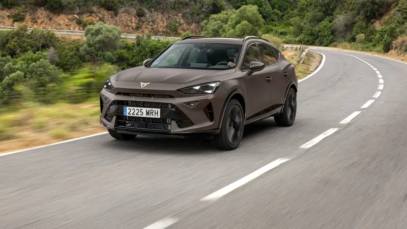 Cupra Formentor 2024: i nuovi motori e l'ossessione per il design