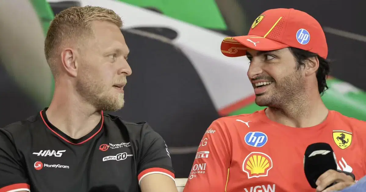 F1. Magnussen contro Sainz: "Si deve muovere! Il mercato piloti non va avanti per colpa sua"