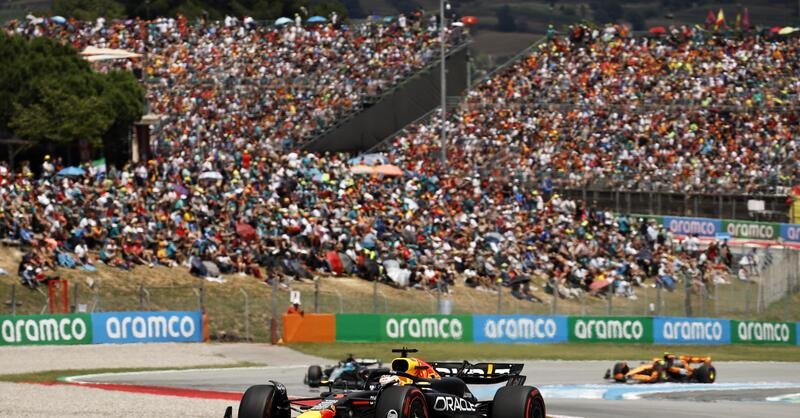 Formula 1. Max Verstappen batte Lando Norris e vince il Gran Premio di Spagna 2024! 