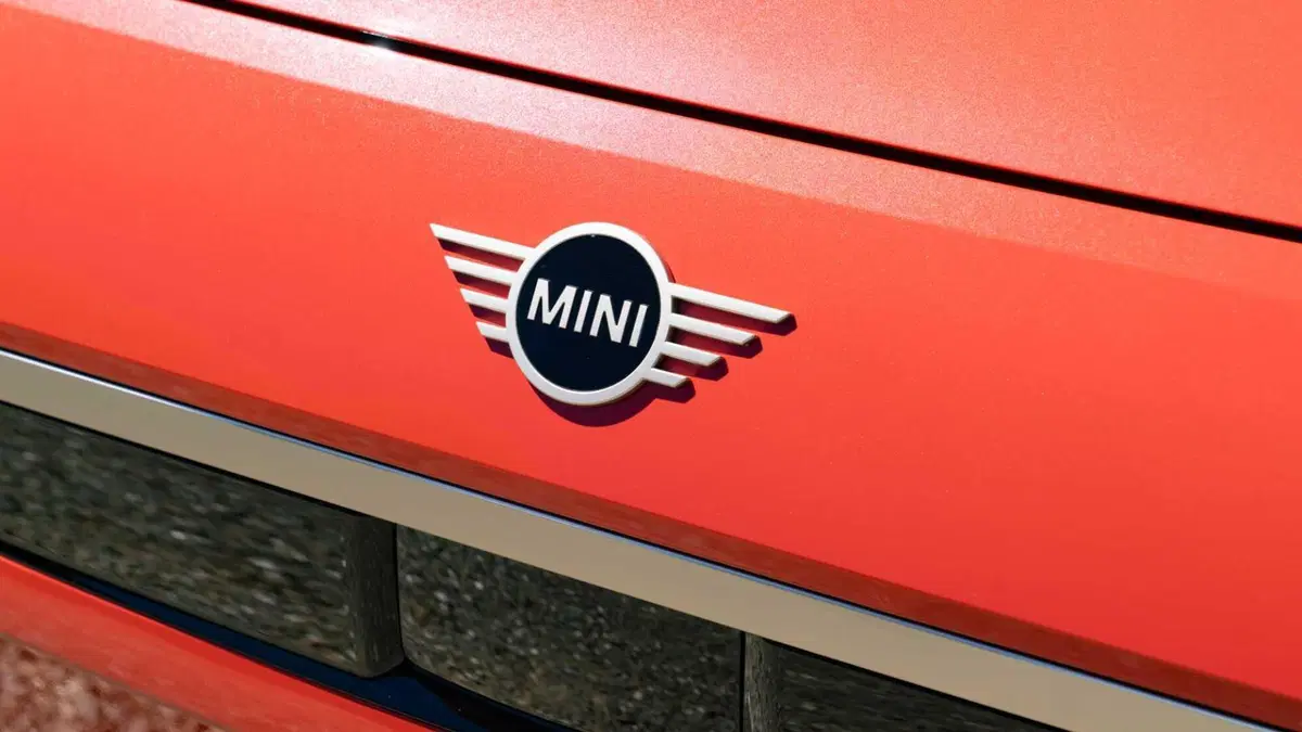 MINI Mini Aceman E Favoured (19)