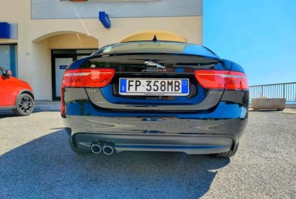 Jaguar XE usata a Siena