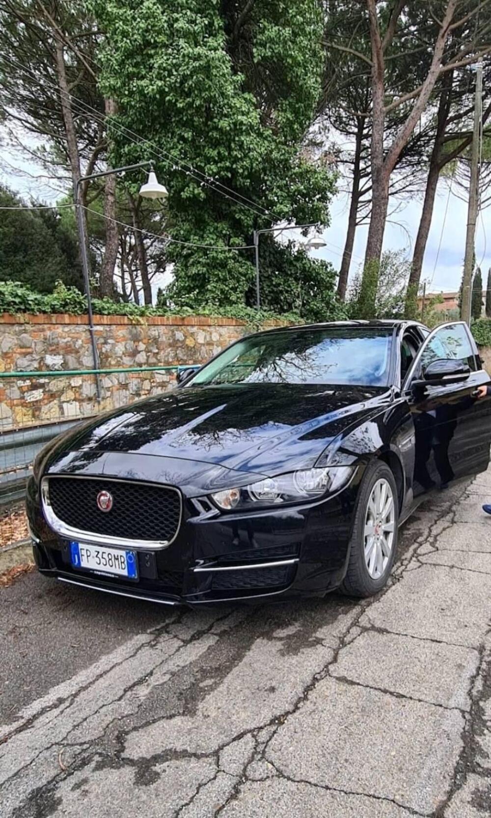 Jaguar XE usata a Siena (5)