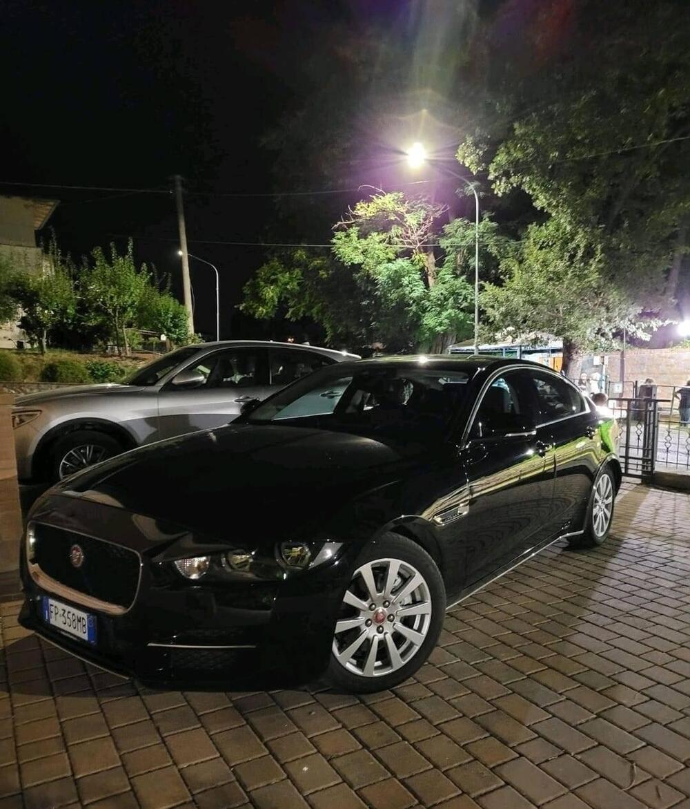 Jaguar XE usata a Siena (6)