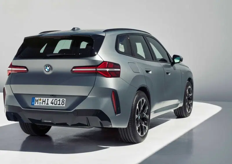 BMW X3 (2024-->>) (5)