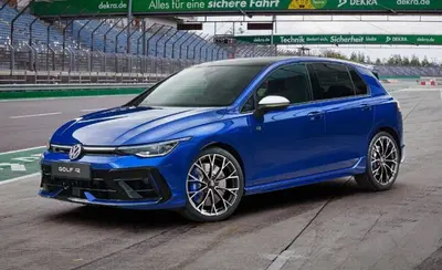 Volkswagen Golf R: 333 CV: la pi&ugrave; potente di sempre [VIDEO]