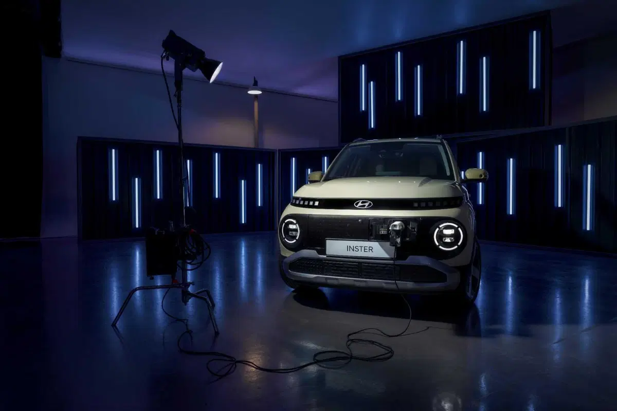 Hyundai Inster: la nuova citycar elettrica da 25k, prezzi, caratteristiche e dotazioni [VIDEO] (6)