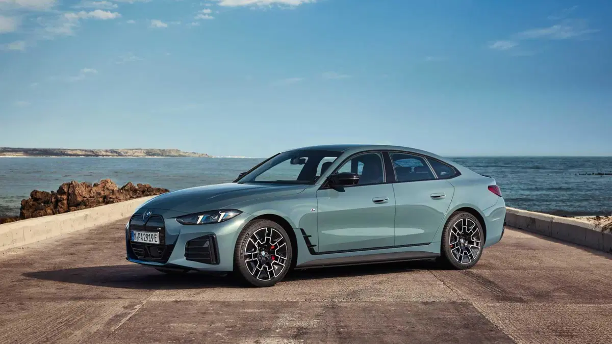 BMW i4 M50 MSport Pro (2)