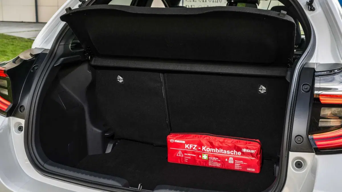 Mazda Mazda2 Hybrid (11)