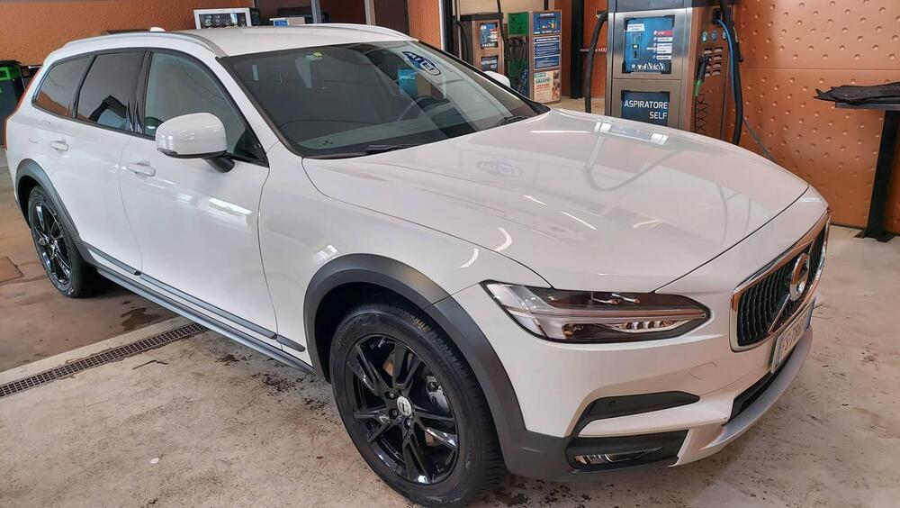 Volvo V90 Cross Country usata a Modena