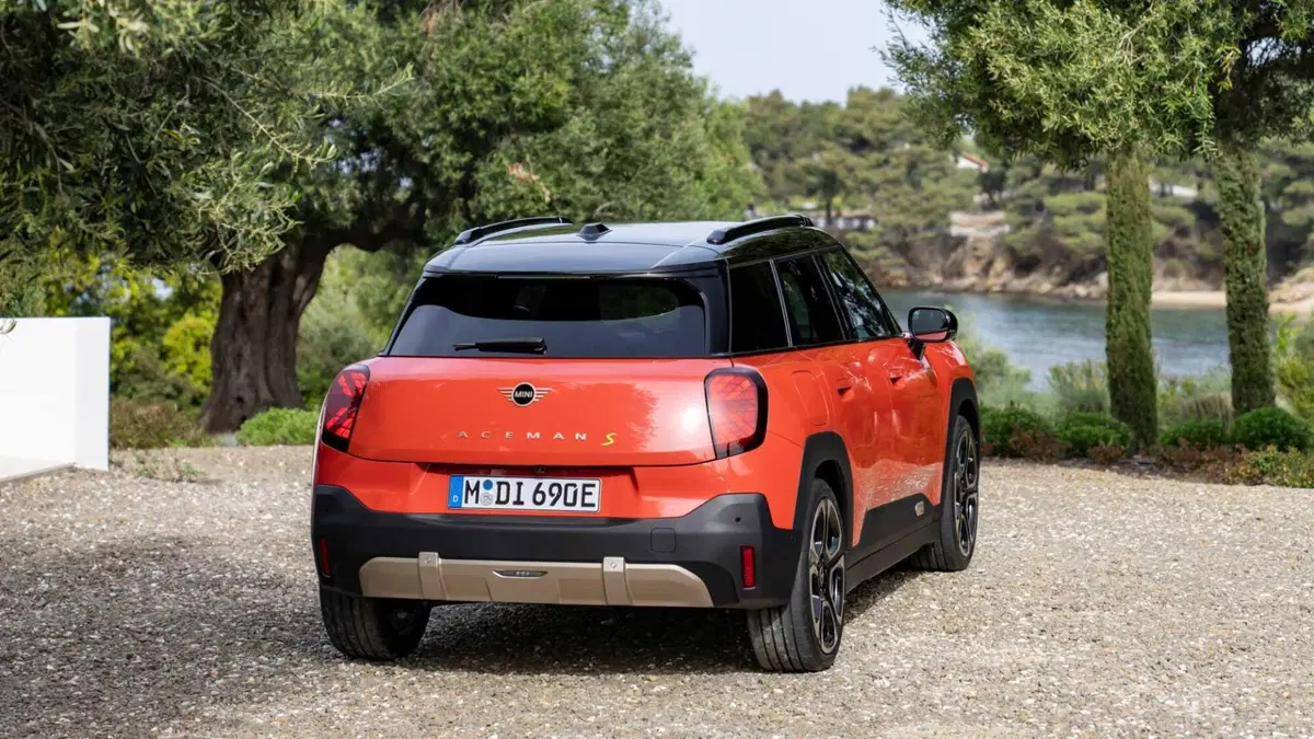 MINI Mini Aceman SE Classic (32)