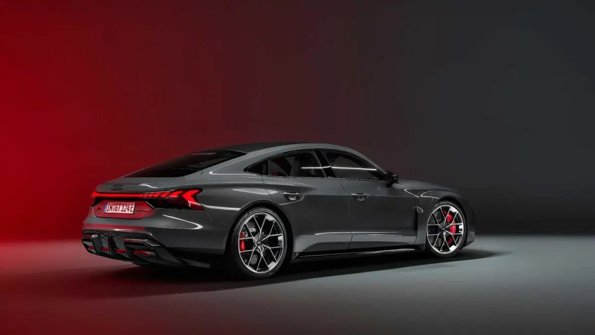 Audi RS e-Tron GT RS e-tron GT (2)
