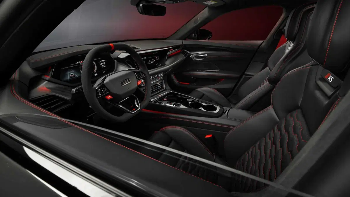 Audi RS e-Tron GT RS e-tron GT (8)