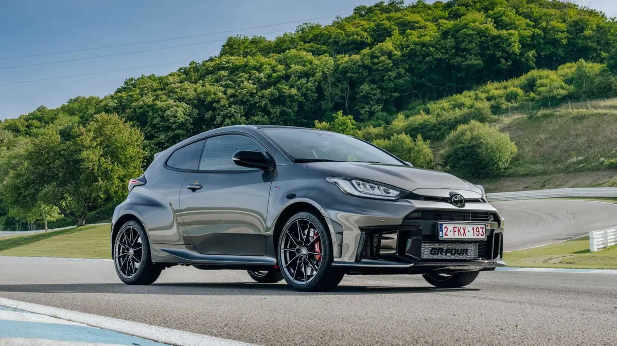 Toyota GR Yaris 1.6 Rovanpera Special Edition imt-6 (24)