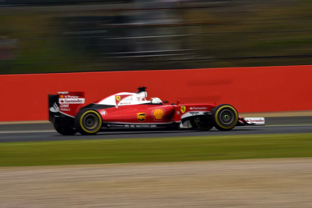F1, Gp Gran Bretagna 2016: pole per Hamilton (5)