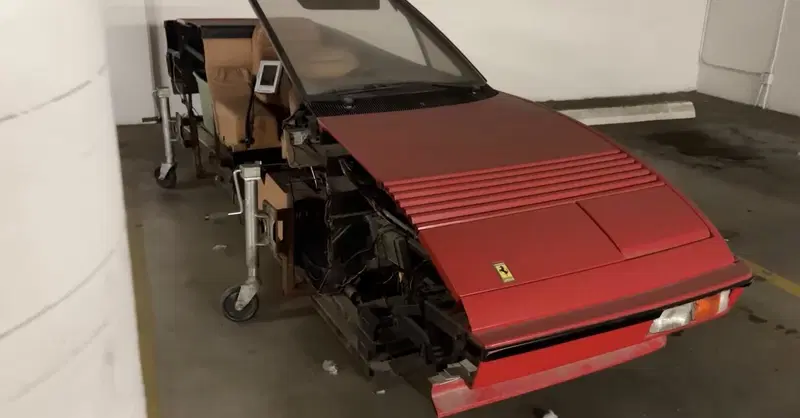 Ferrari Mondial: vabb&egrave; che non era la migliore, ma trattarla cos&igrave;...