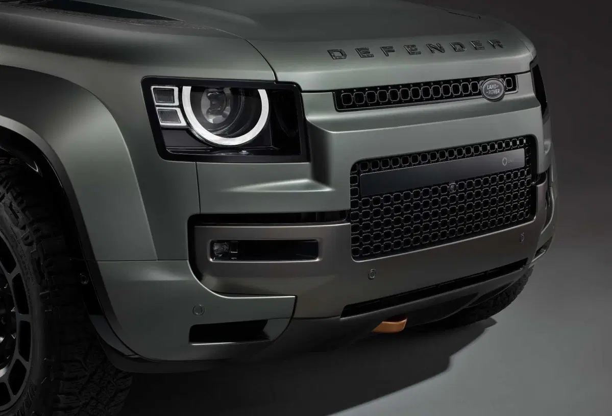 Land Rover Defender Octa: pronta a tutto, e il prezzo non si discute... [VIDEO] (2)