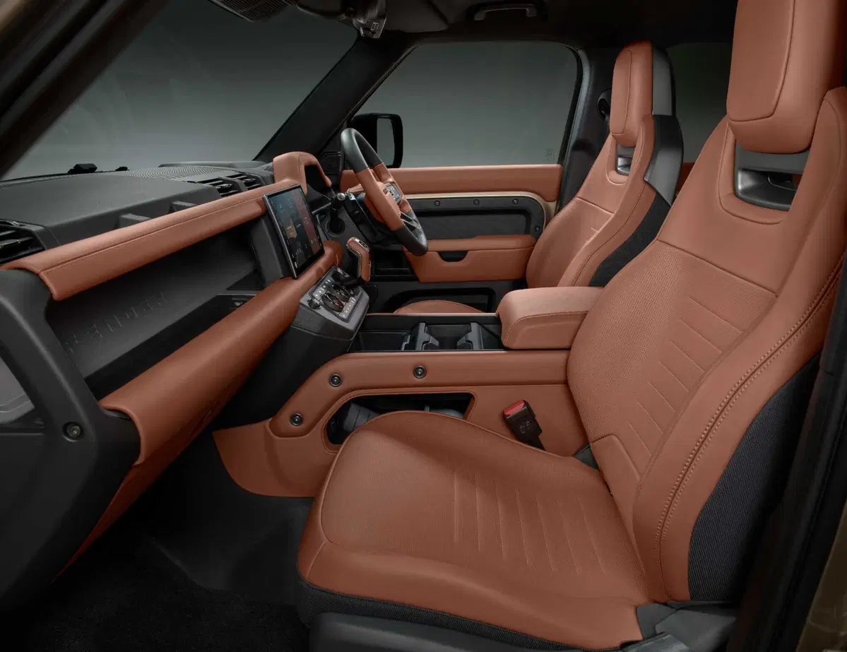 Land Rover Defender Octa: pronta a tutto, e il prezzo non si discute... [VIDEO] (34)
