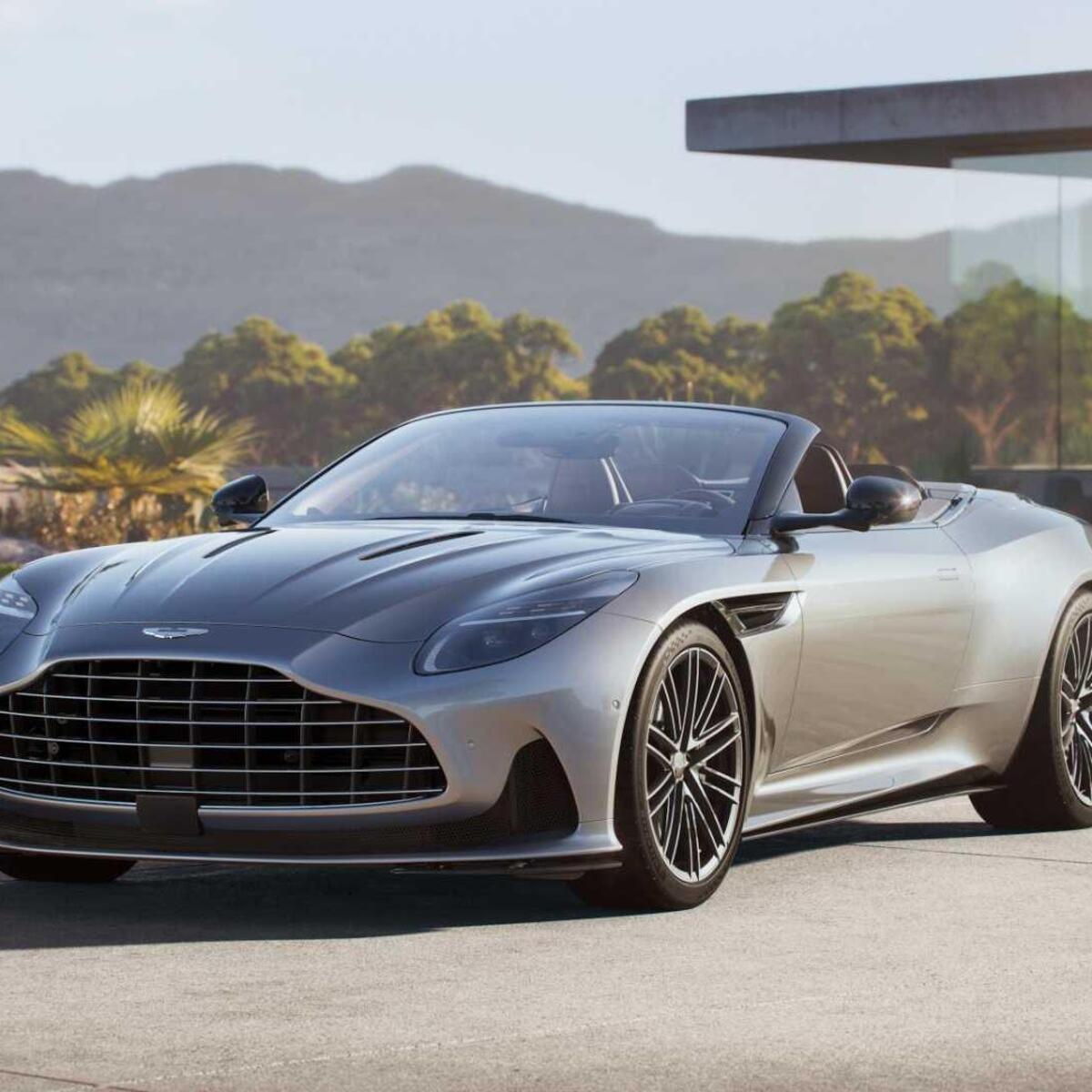 Aston Martin DB12 Volante