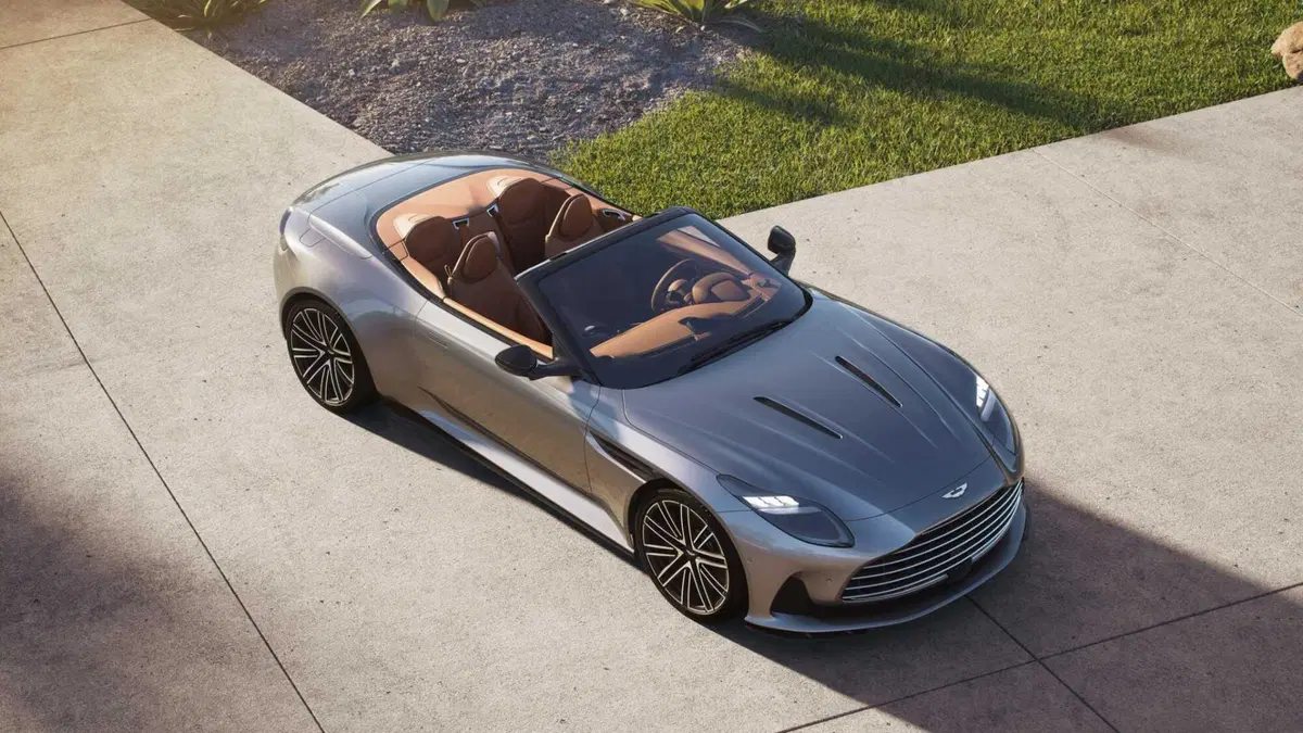 Aston Martin DB12 Volante DB12 Volante 4.0 V8 auto (3)