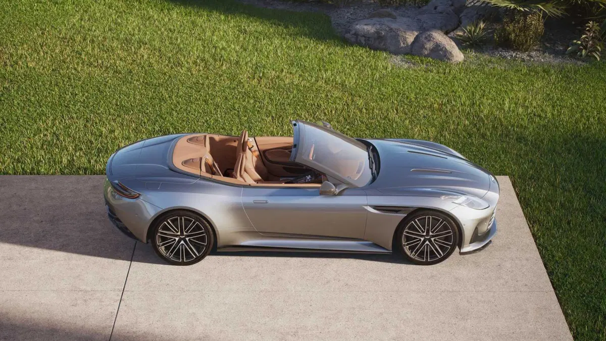 Aston Martin DB12 Volante DB12 Volante 4.0 V8 auto (7)