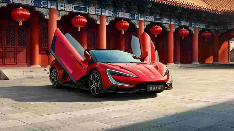 BYD inizia i test al Nurburgring per battere la Ferrari elettrica [VIDEO]