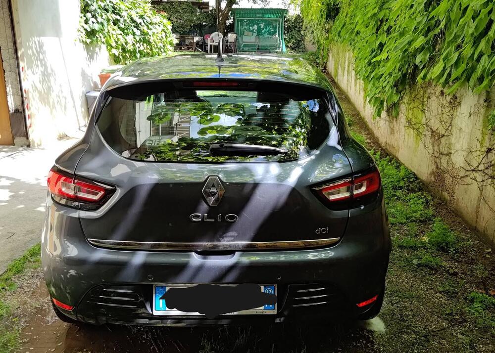 Renault Clio usata a Genova (3)