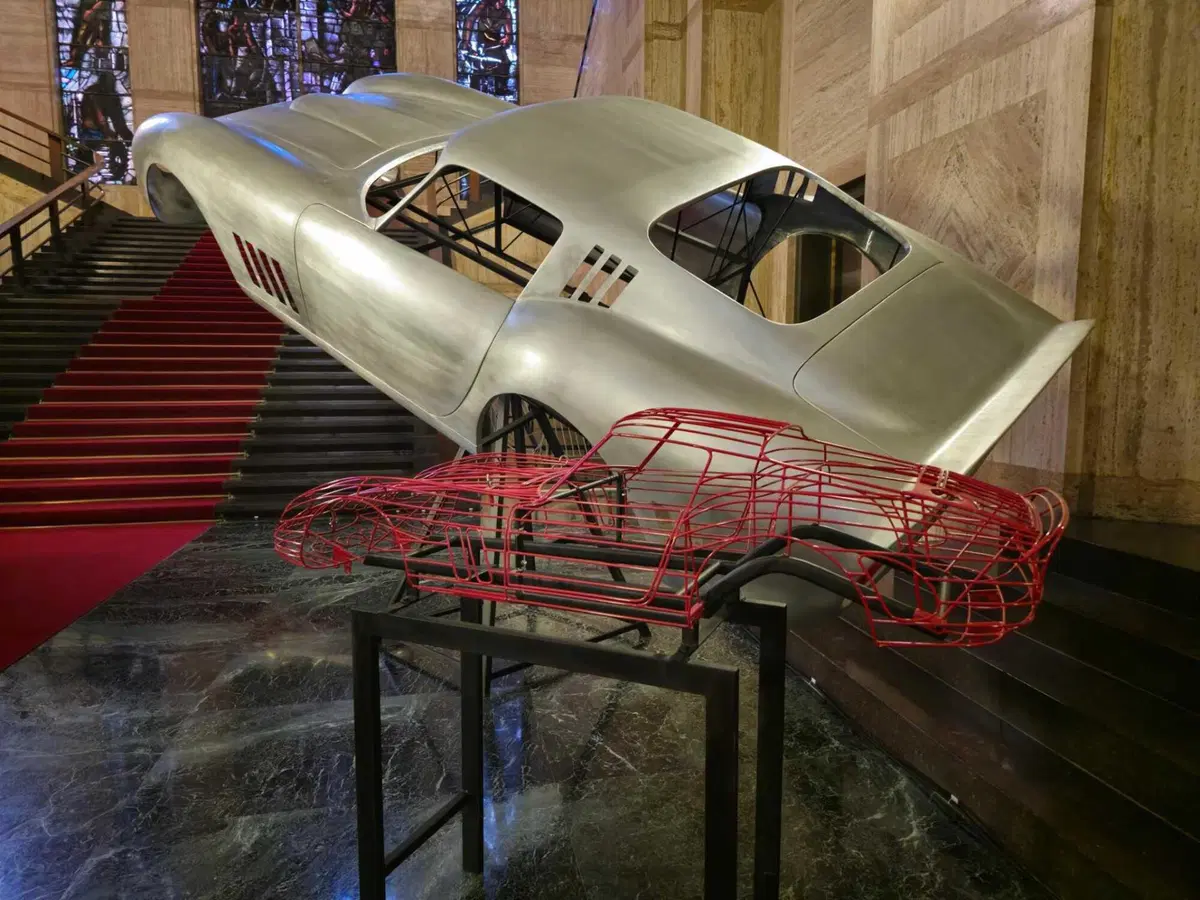 Gli scultori della velocità nel cuore del Made in Italy (2)
