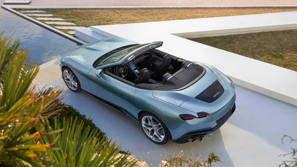 Ferrari Roma Spider (2023-->>) (6)
