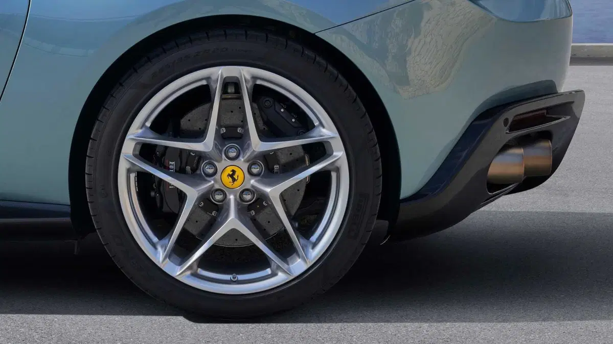 Ferrari Roma Spider (2023-->>) (16)