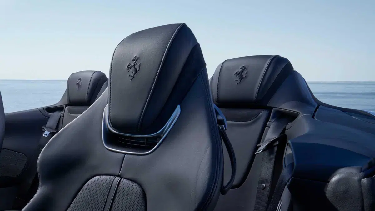 Ferrari Roma Spider (2023-->>) (11)