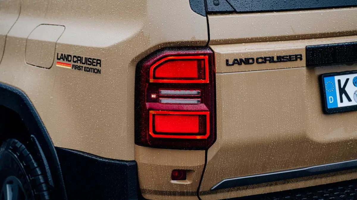 Toyota Land Cruiser (2024-->>) (26)
