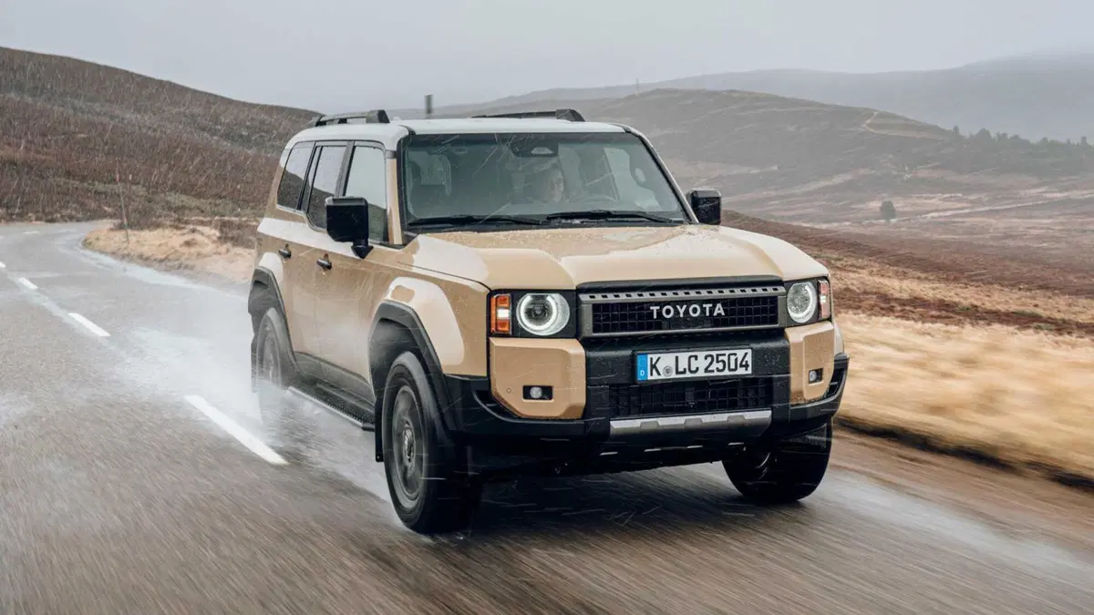 Toyota Land Cruiser (2024-->>) (2)