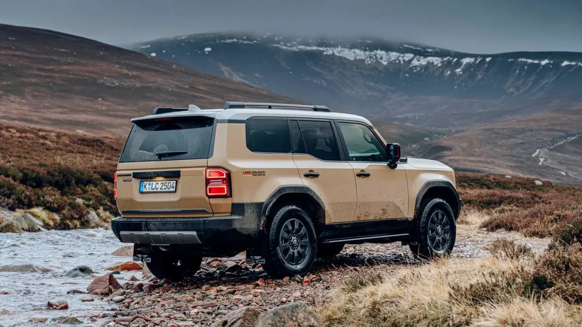 Toyota Land Cruiser (2024-->>) (5)