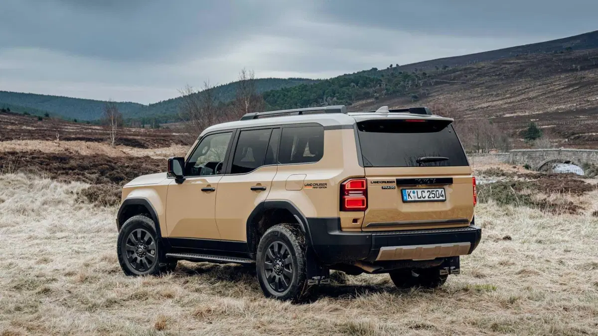 Toyota Land Cruiser (2024-->>) (6)