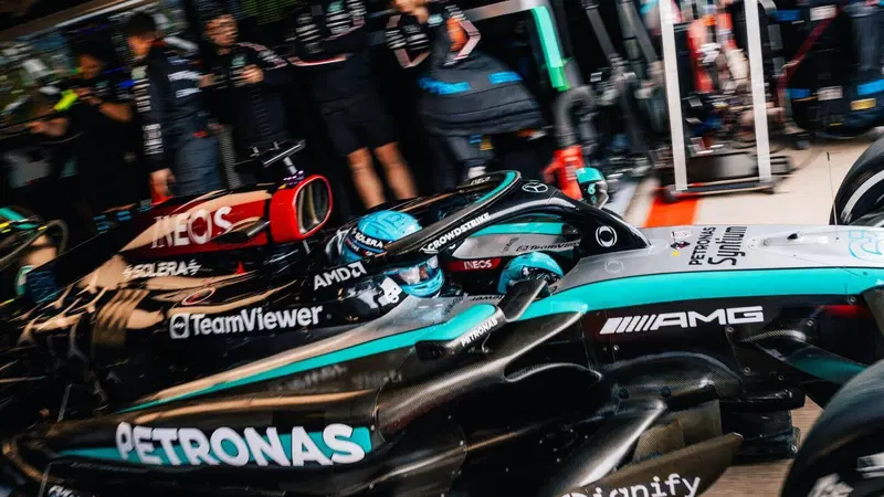F1. GP Gran Bretagna, Russell: "Siamo competitivi e abbiamo diverse strategie aperte per la gara"