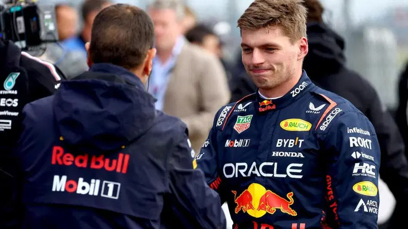 F1. Qualifiche GP Gran Bretagna, danni al fondo per Verstappen: "Domani saremo in lotta. McLaren e Mercedes sono fortissime"