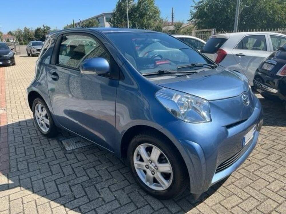 Toyota iQ usata a Alessandria