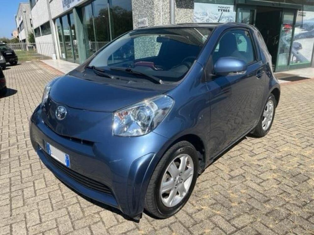 Toyota iQ usata a Alessandria (2)