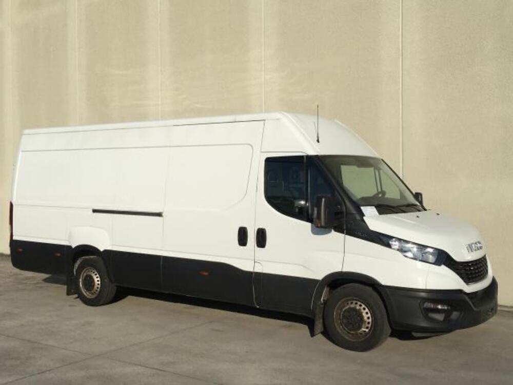 Iveco Daily Furgone usata a Alessandria